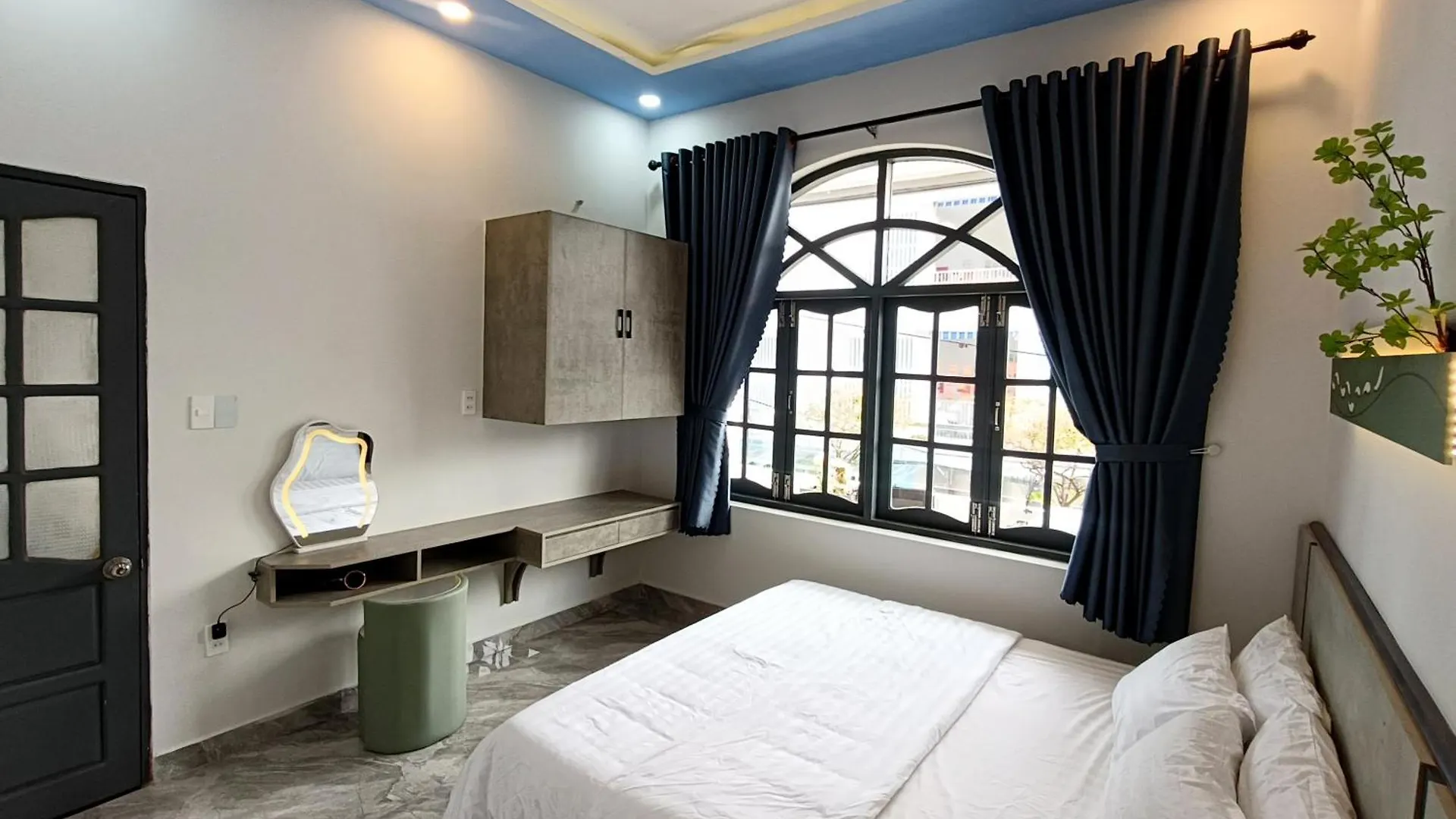 Aroma My Khe 2Br 3Wc Jacuzzi 650M To My Khe Beach Da Nang Vietnam